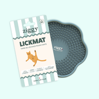 Close-up of the Ziggy Flower Lickmat texture in green – silicone slow feeder for cats